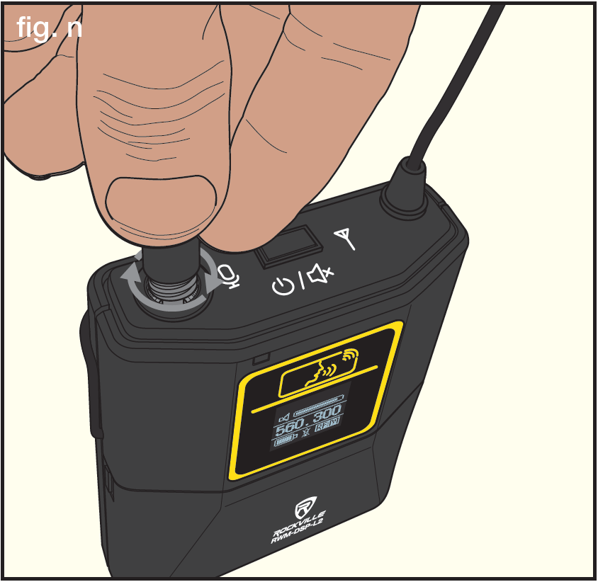 An illustration showing microphone connector locking collar tightening on bodypack transmitter (fig. n):   Rotational directional arrows showing clockwise twisting of threaded locking collar to secure microphone plug to bodypack transmitter top jack 